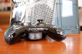 The Xbox 360 Limited Edition Halo 4 Console Bundle